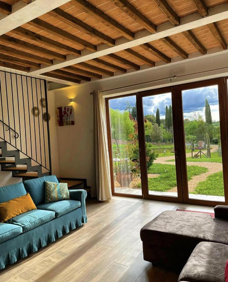 Agriturismo La Corte Del Sole Siena Exteriör bild